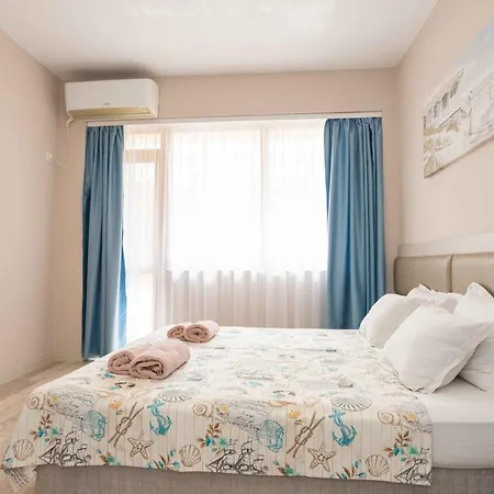 студио булаир 1 с безплатен паркинг 아파트