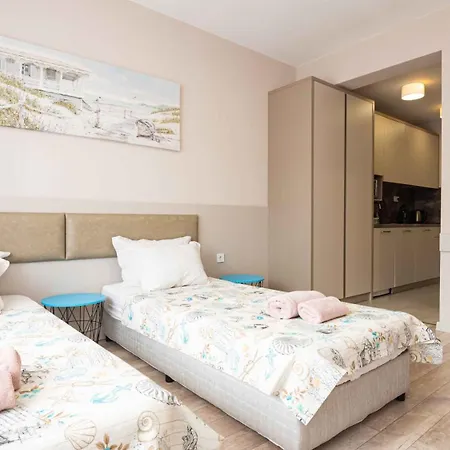 студио булаир 1 с безплатен паркинг شقة