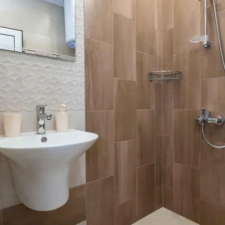 شقة студио булаир 1 с безплатен паркинг *